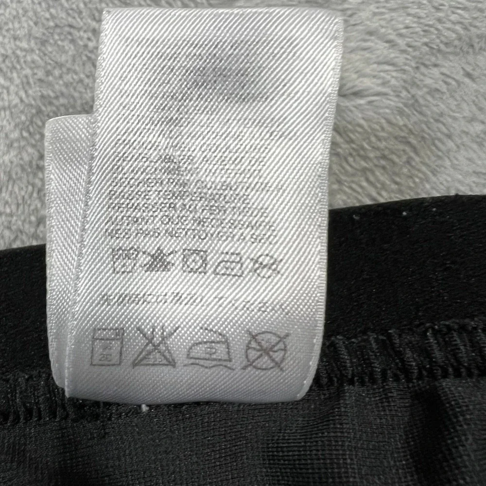 The North Face Mens L Base Layer Compression Tight Leggings Black Solid Bamboo